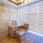Gherdan Gold Hotel 4*